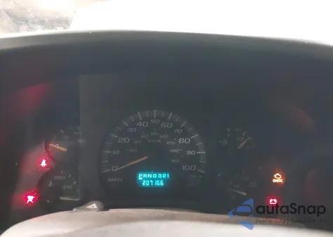 2005 Chevrolet Express из США, поврежденный, VIN 1GCGG25V151261276